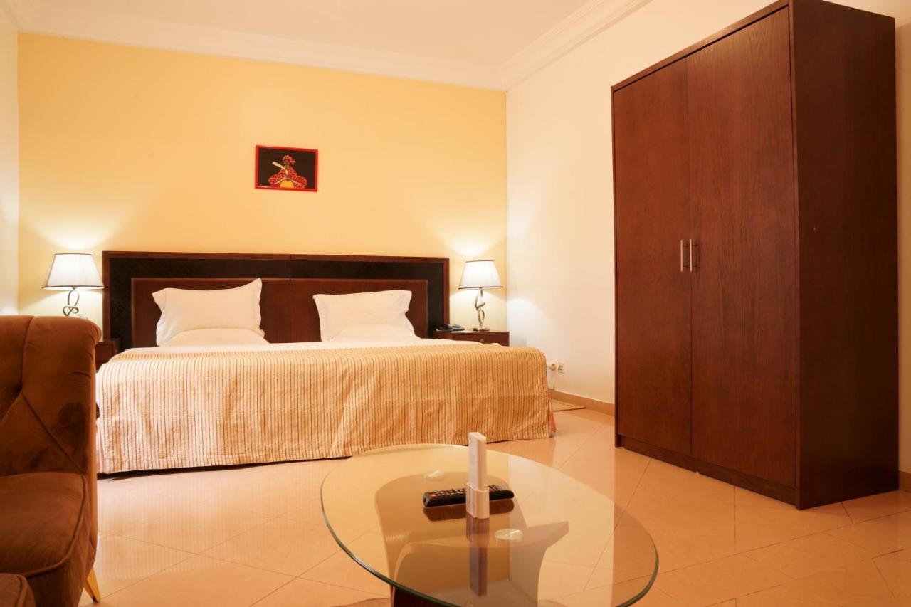 Le Feto 3* Dakar